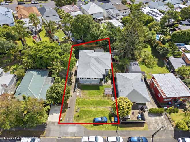 8 Allen Road, Grey Lynn