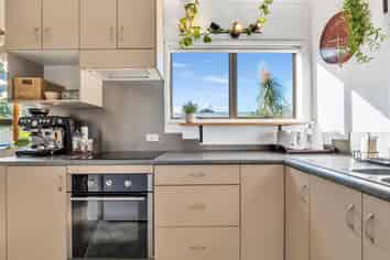 6/506 Devonport Road, Tauranga South