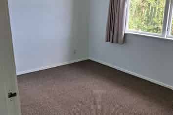 80 Arahura Crescent, Waitangirua