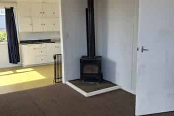 80 Arahura Crescent, Waitangirua