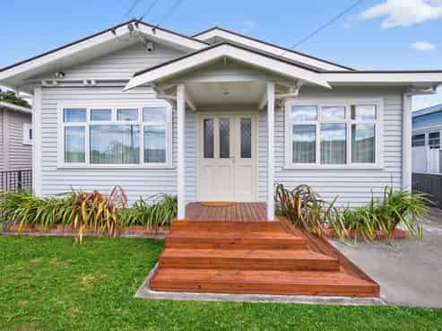 8 Ava Street, Petone