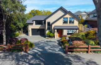 15A Kitchener Square, Highfield