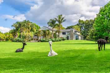 851 Ridge Road, Riverhead