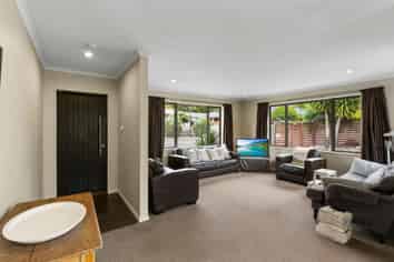 79 Fergusson Street, STOKE