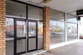 High Profile Royal Oak Retail  & Office | 371 m2