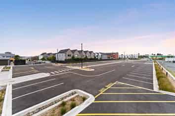 Ready Now - 190sqm Seeking Medical / Health