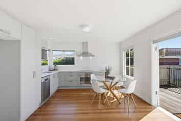 70b Mcbratneys Road, Dallington