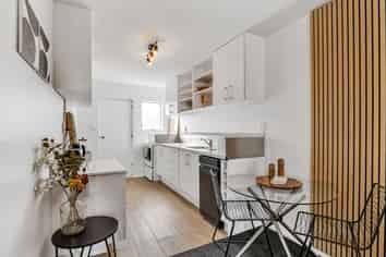 1/605 Hereford Street, Linwood