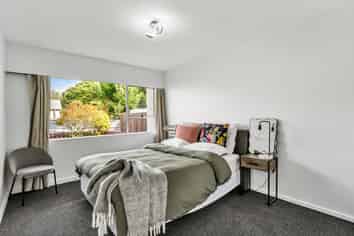 1/605 Hereford Street, Linwood