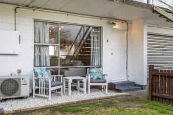 1/605 Hereford Street, Linwood