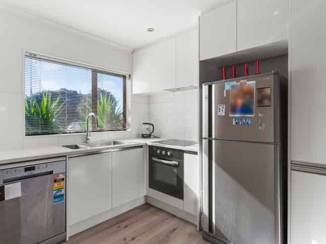 94A Naylors Drive, Mangere