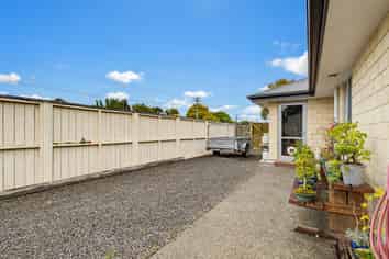 29 Bridge Street, Southbridge