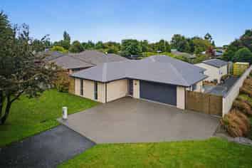 29 Bridge Street, Southbridge