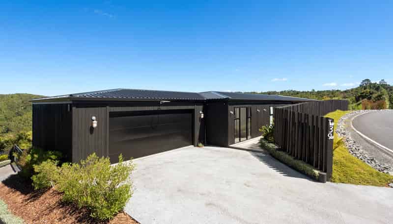 236 Hillcrest Road, Wainui