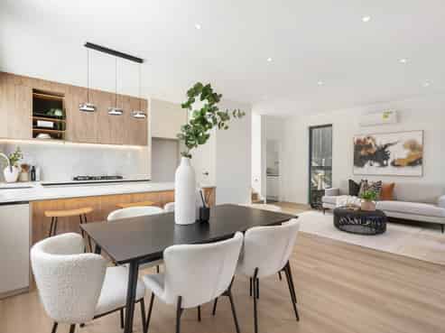 1A-1C Altair Place, Windsor Park