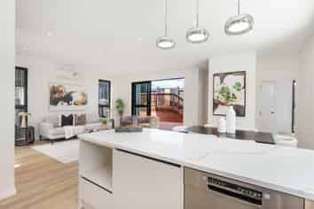 1C Altair Place, Windsor Park