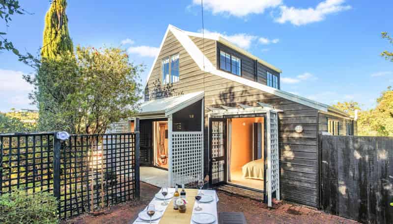 383 Sea View Road, Onetangi