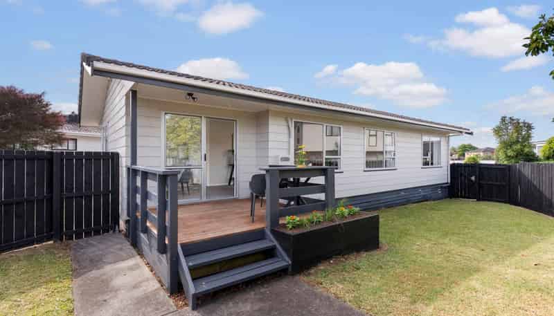 20 Halyard Place, Te Atatu Peninsula