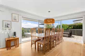 1 Vanessa Crescent, Glendowie