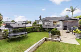 37-37A Bay Road, St Heliers