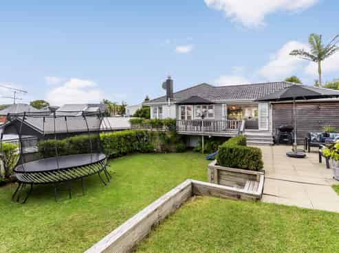 37A Bay Road, Saint Heliers