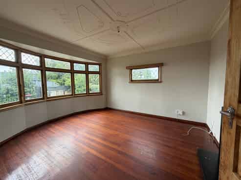 101 Alexandra Crescent, Mayfair