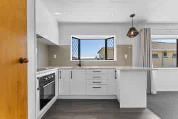 1/42A Songer Street, Stoke