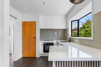 1/42A Songer Street, Stoke