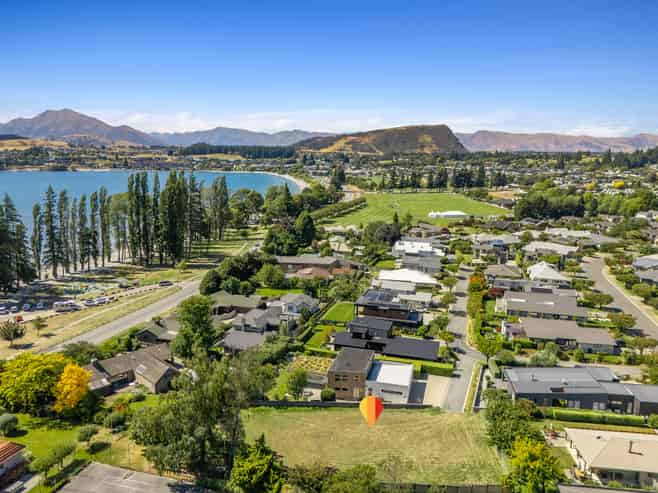 1 Jessies Crescent, Wanaka