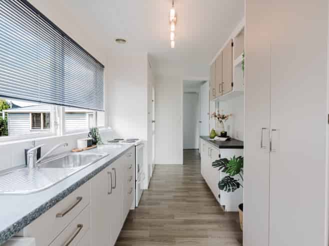 16 Pickering Crescent, Chedworth