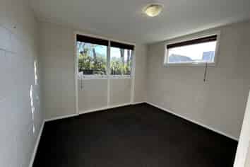 1-78 Holly Road, Saint Albans