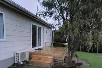 17B Charles Road, Hannahs Bay