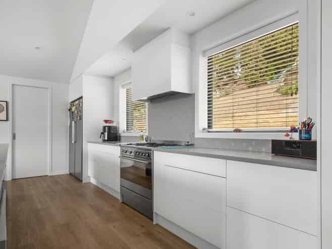 98 Aronui Road, Alexandra