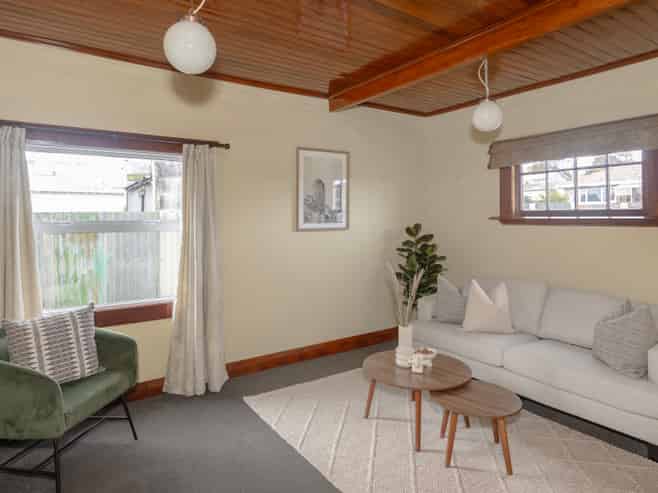 24 Lune Street, Oamaru