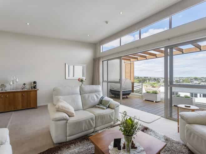 203/24 Wellington Street, Howick