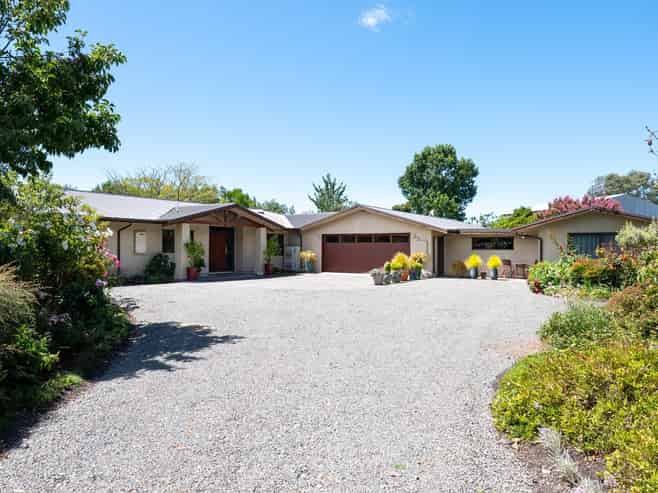 438 Twyford Road, Twyford