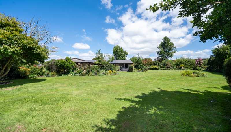 438 Twyford Road, Twyford
