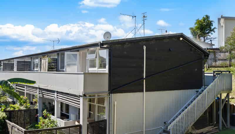 8/11 Don Croot Street, Morningside