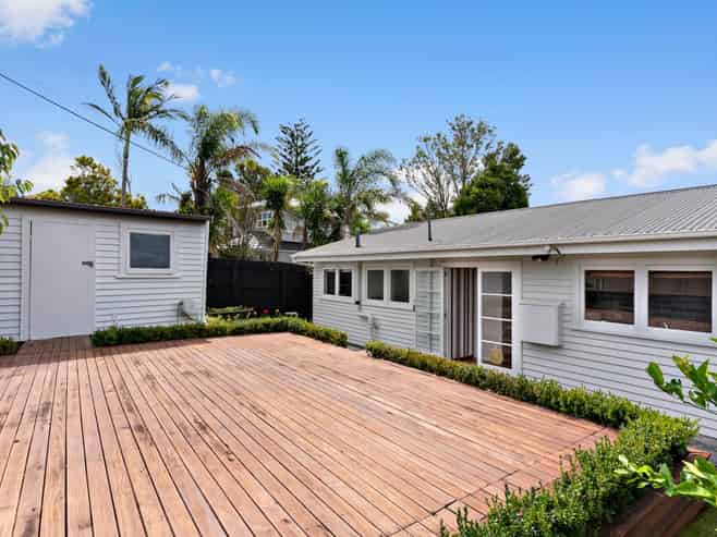 111 Carlisle Road, Torbay