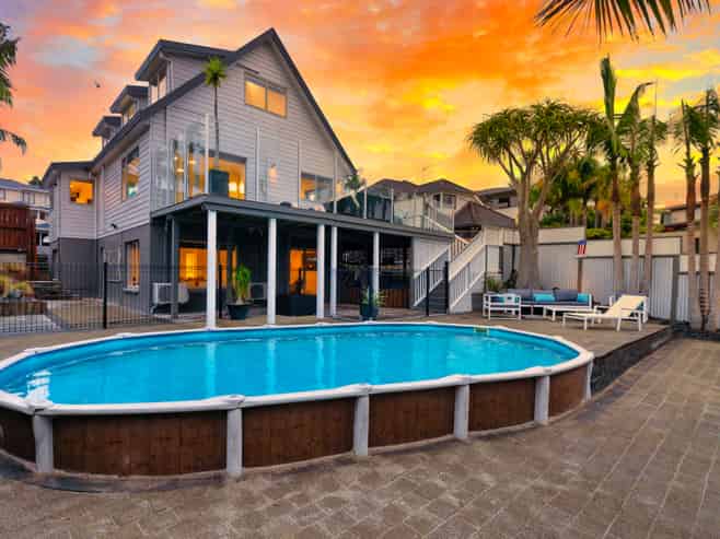 12 Francis Curtis Avenue, Blockhouse Bay