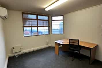 Secure 145 sqm Wiri Warehouse + Office