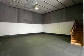 Secure 145 sqm Wiri Warehouse + Office