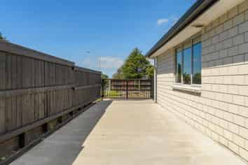 1/162 Waihi Road, Judea