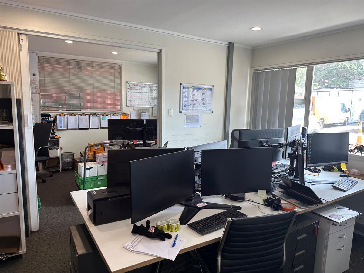 CBRE | Affordable Site with Road Frontage – pohled 6