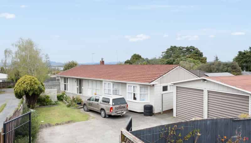 25 Arthur Road, Manurewa