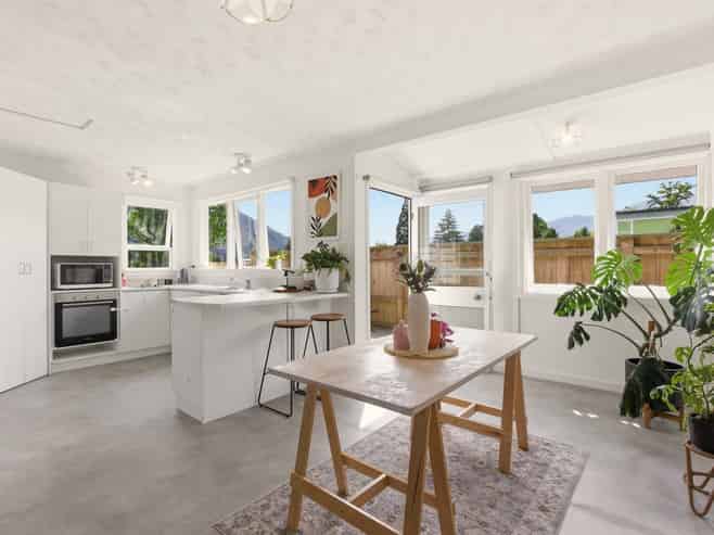 4 Kent Street, Kingston