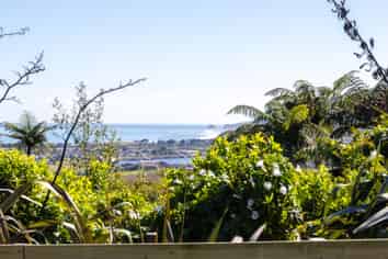 38 Arnott Heights, GREYMOUTH