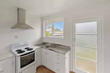 10/108A Grey Street, Onehunga