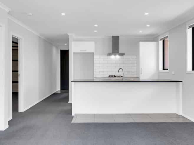 31 Waruhia Crescent, Rototuna North