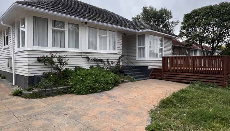 35 Gilbert Road, Otara